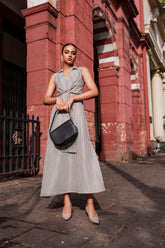 FRONT KNOT MAXI DRESS